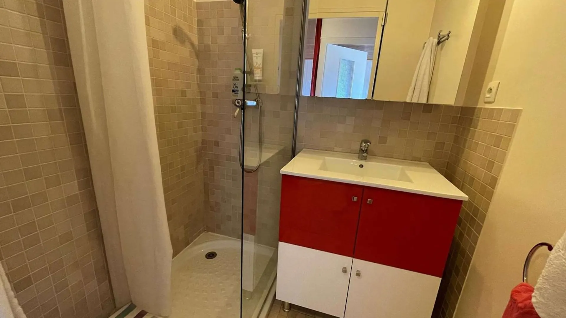 Appartement 2 Pieces, 5 Pers, Ski Aux Pieds, Wi-Fi, Animaux Admis - Vieil Alpe - Fr-1-405-153 Alpe d'Huez 0*,  Francia
